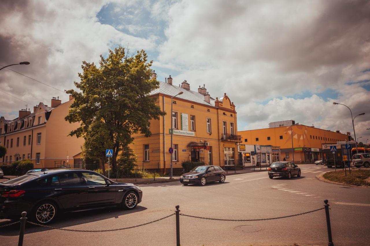 Nocleg W Krosnie Przy Kolejowej Krosno Eksteriør billede